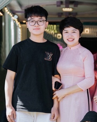 Phụ huynh Học sinh <br>Trần Nguyễn Minh Đức <br>Lớp 10A2