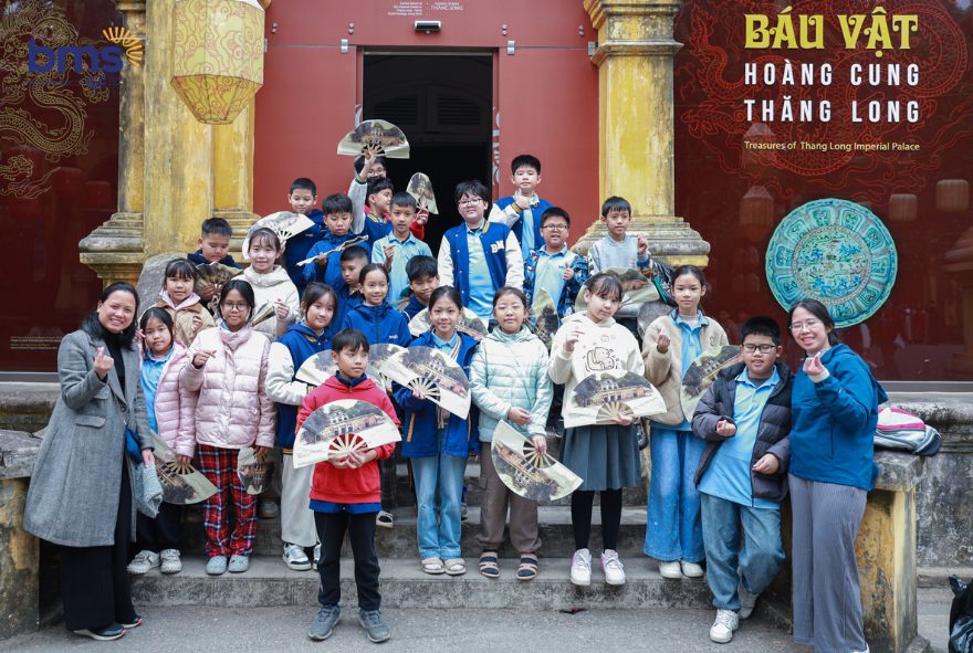 Lắng nghe hơi thở lịch sử: Chuyến tham quan đáng nhớ của BMSers tại Hoàng thành Thăng Long