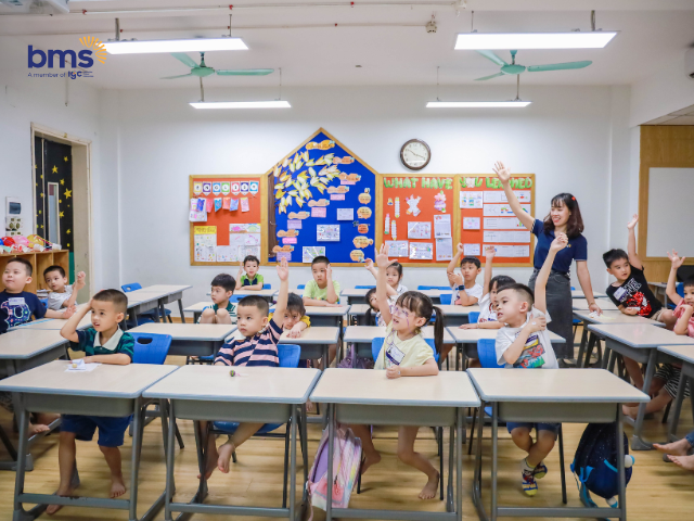 FLY HIGH WITH BMS – Khởi đầu hành trình trở thành công dân toàn cầu